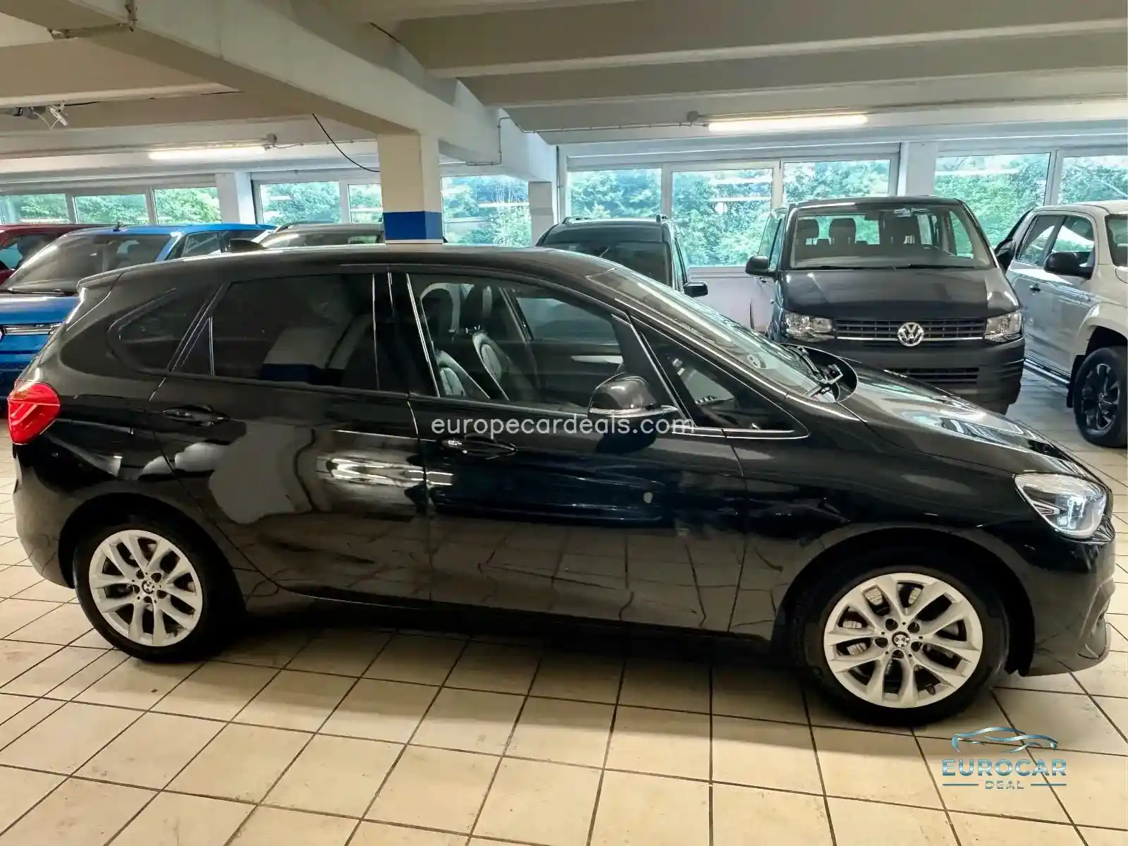 BMW 225