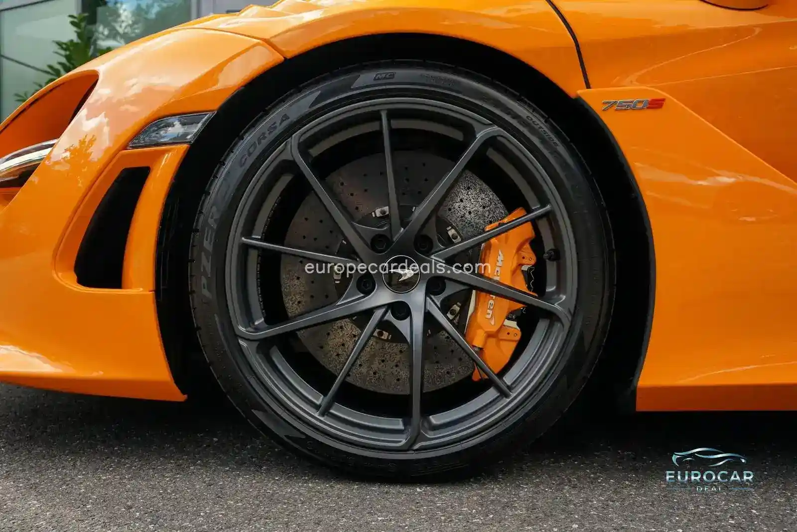 McLaren 750S