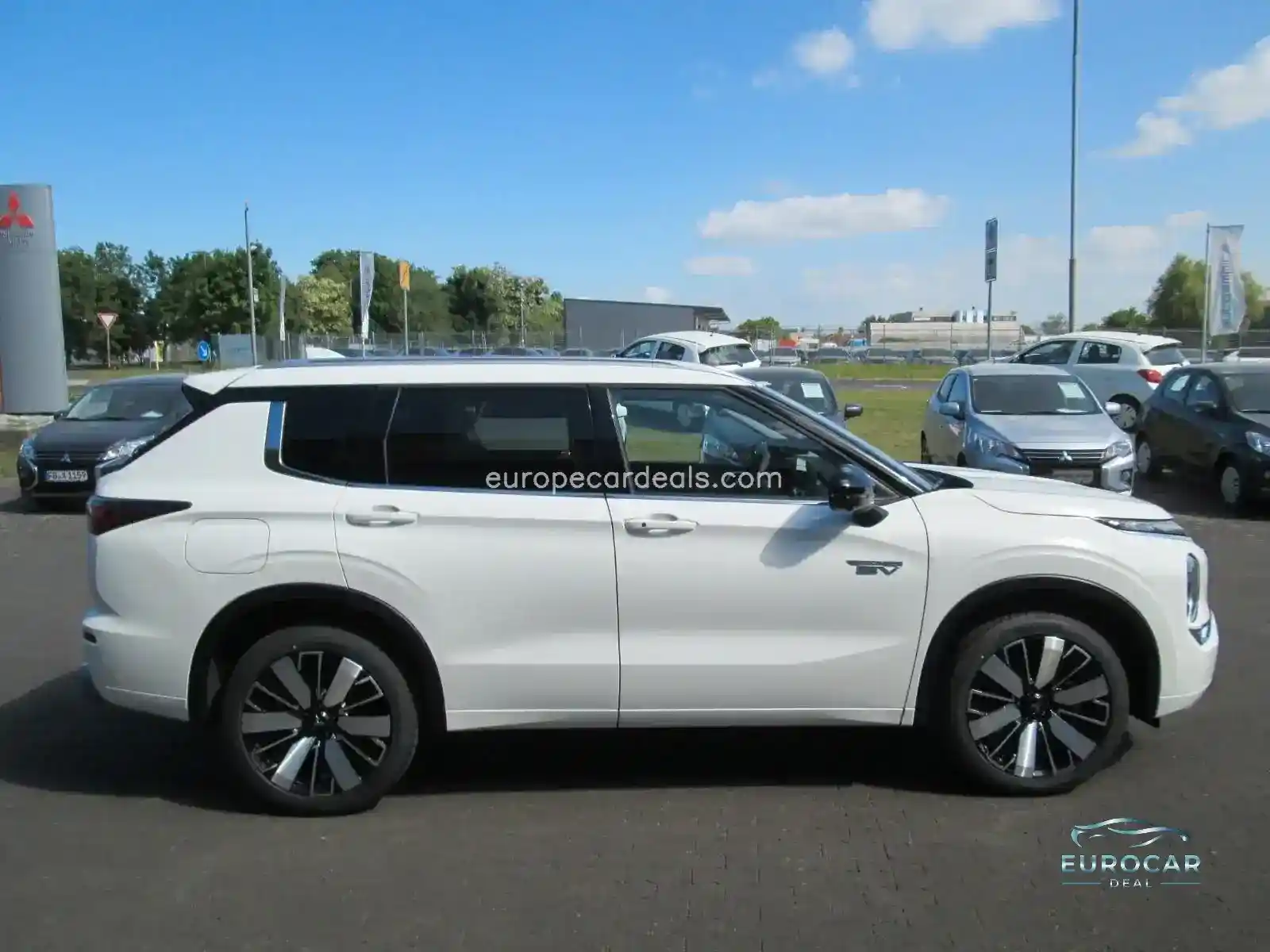 Mitsubishi Plug-in Hybrid Outlander