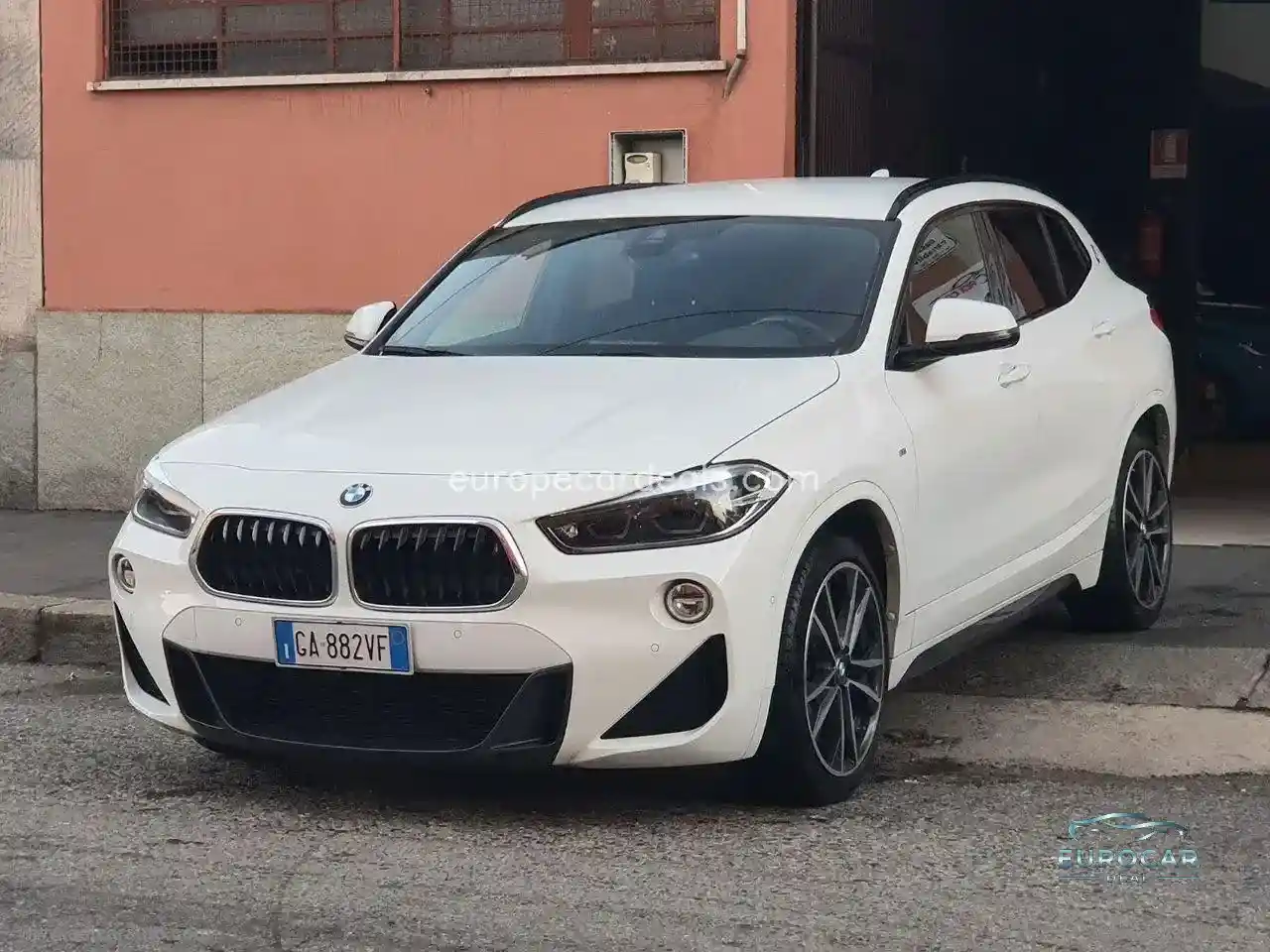 BMW X2