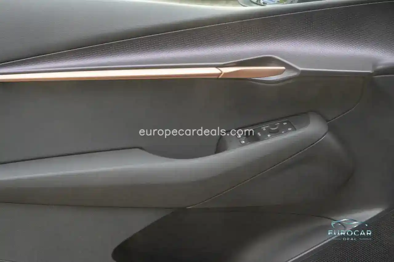 Cupra Tavascan