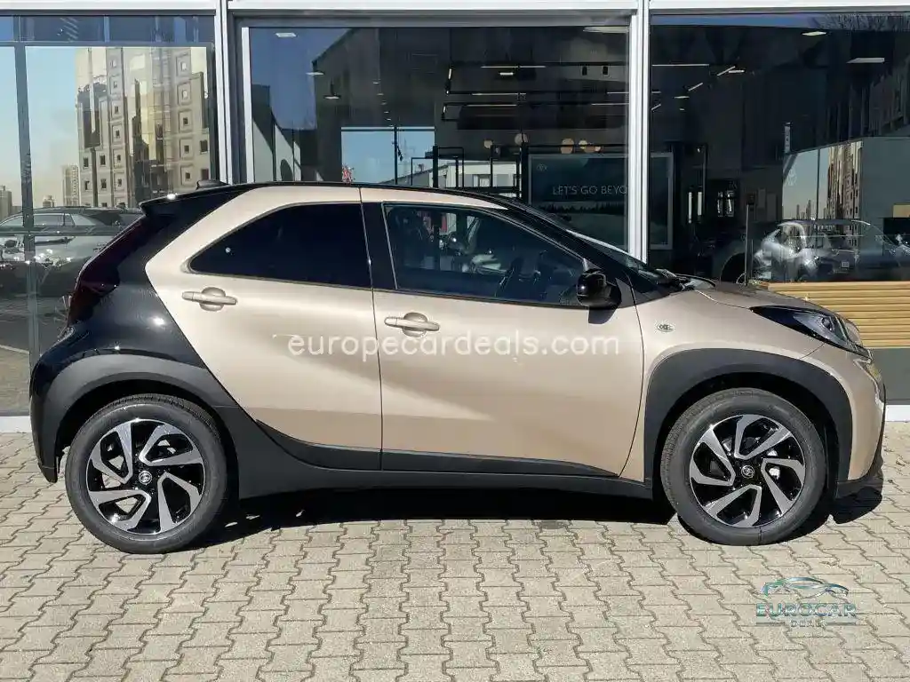 Toyota Aygo (X)