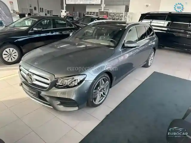 Mercedes-Benz E 400