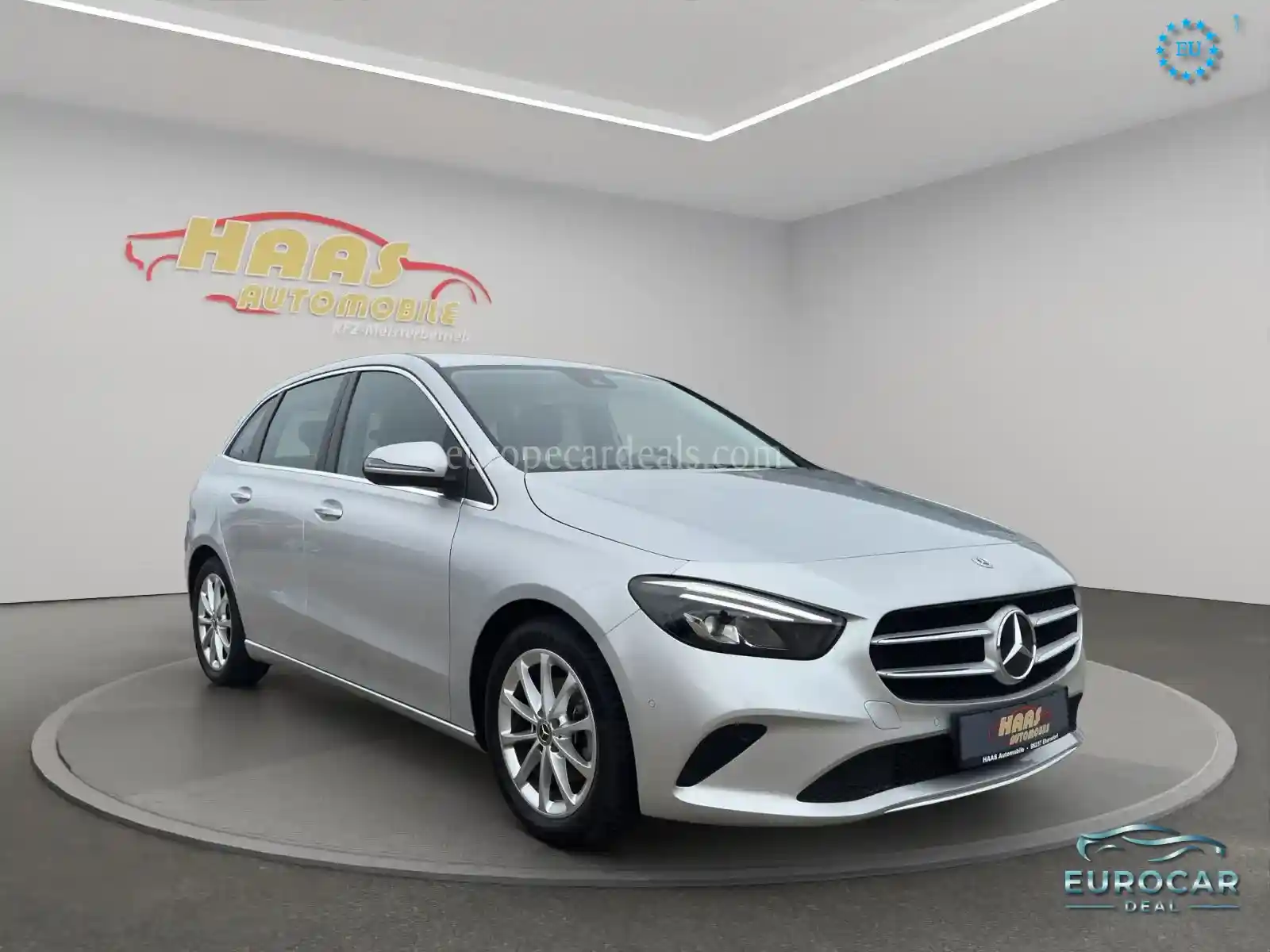 Mercedes-Benz B 180