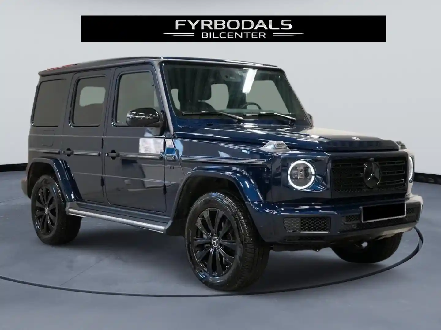 Mercedes-Benz G 500