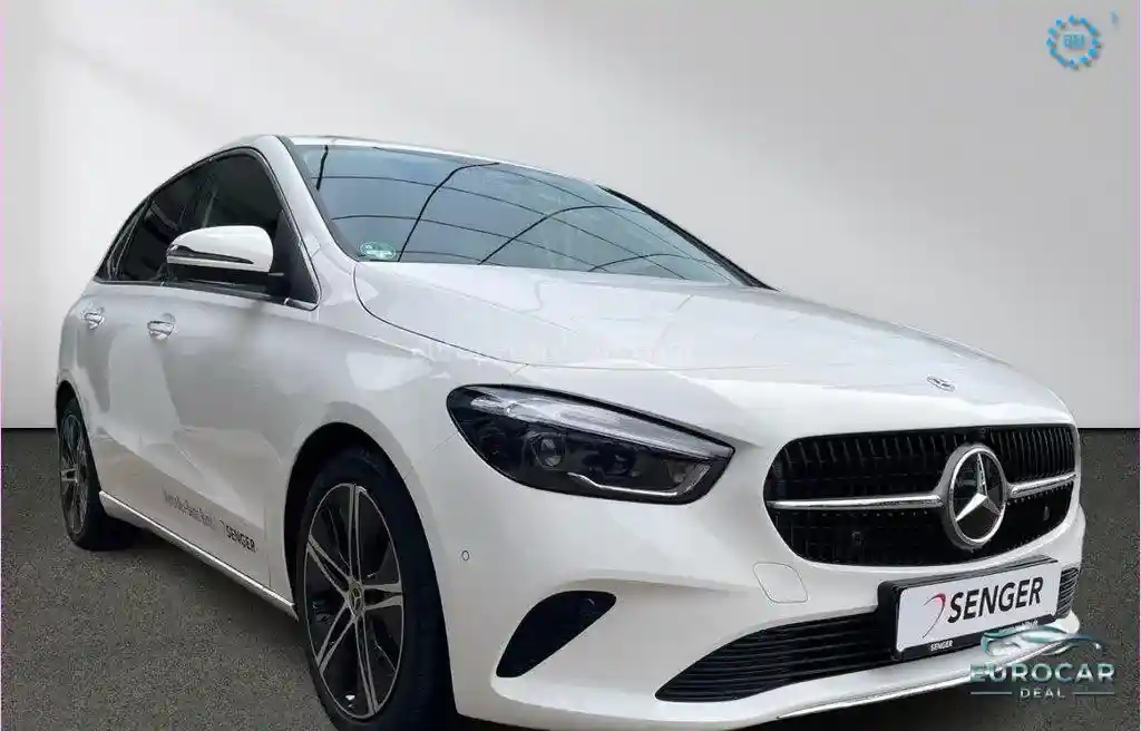Mercedes-Benz B 180