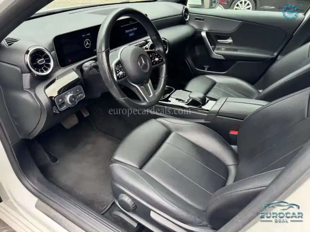 Mercedes-Benz A 220