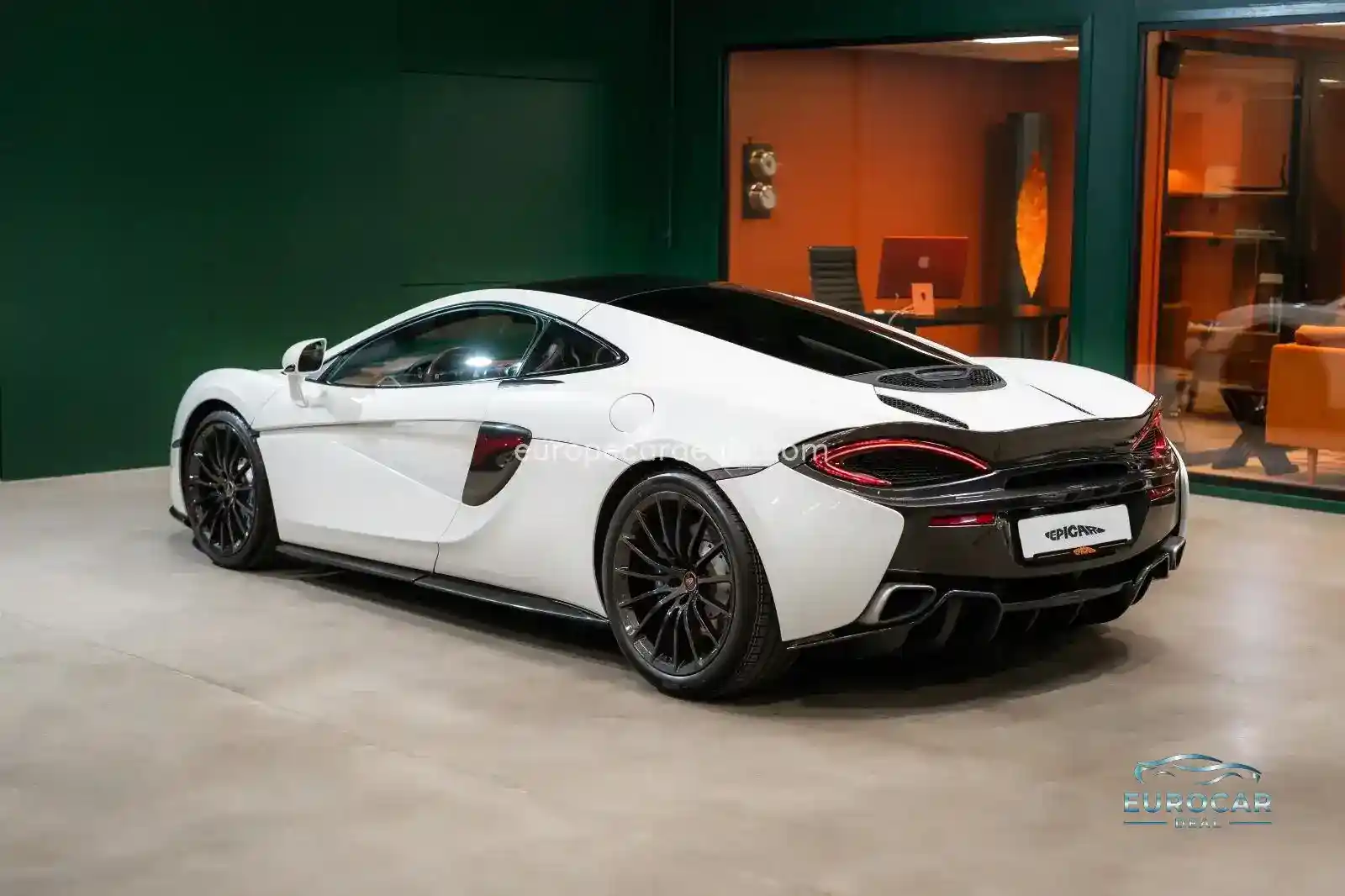 McLaren 570GT