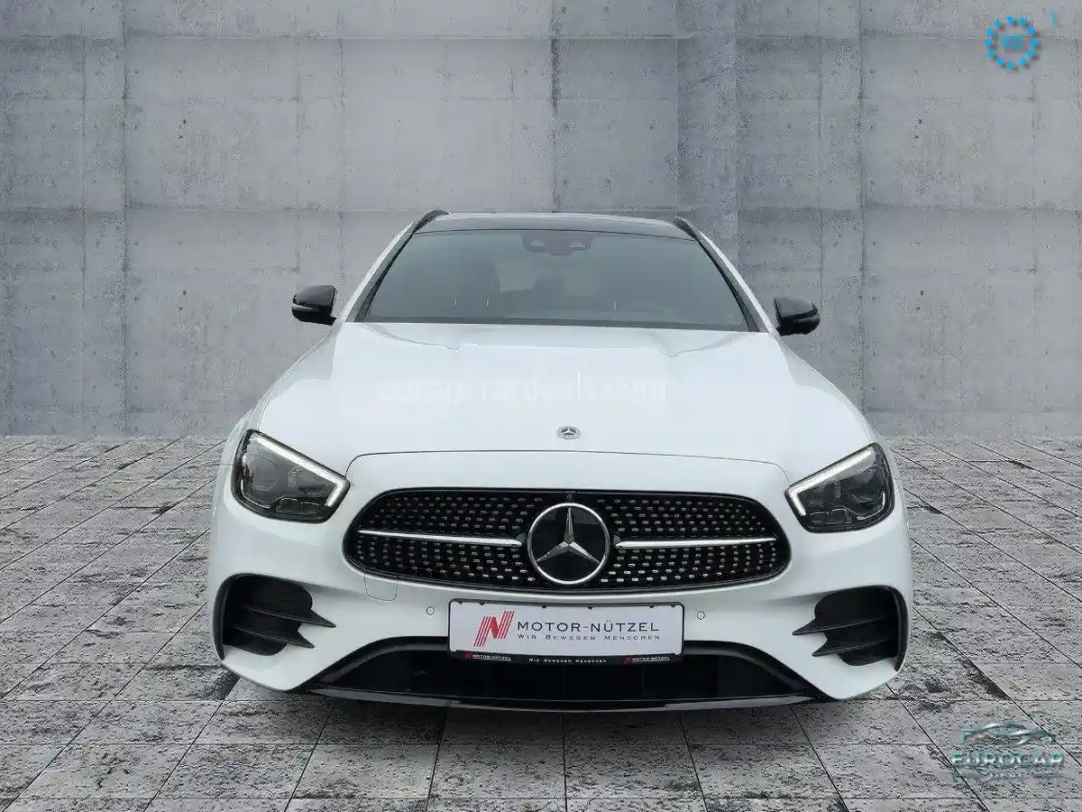 Mercedes-Benz E 220