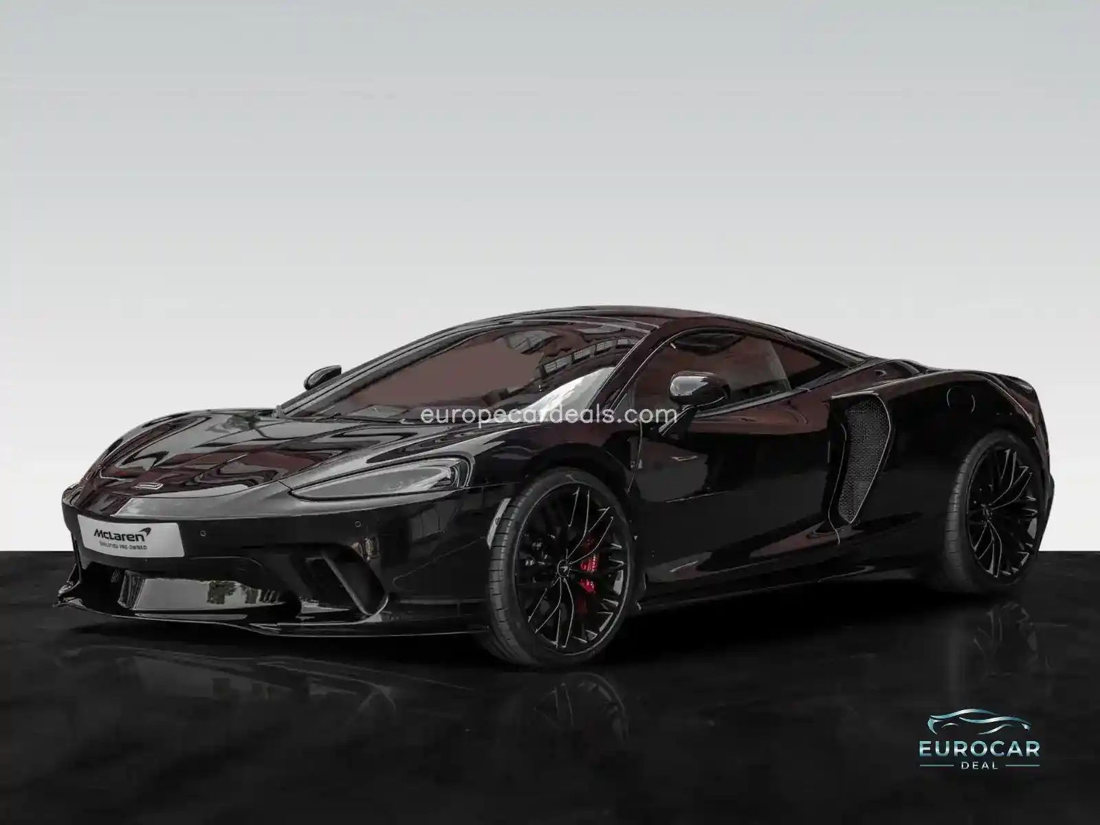 McLaren GT