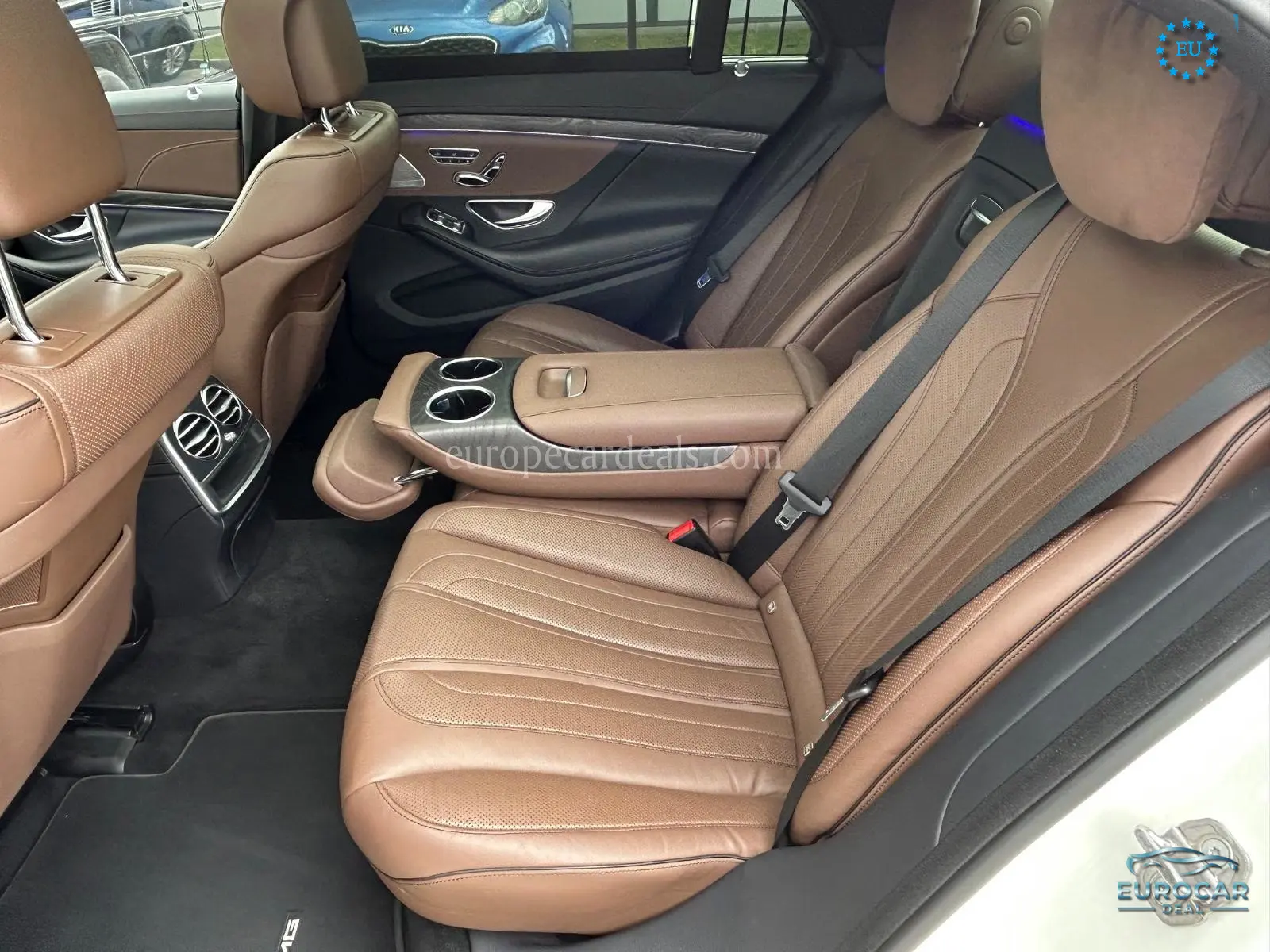 Mercedes-Benz S 560