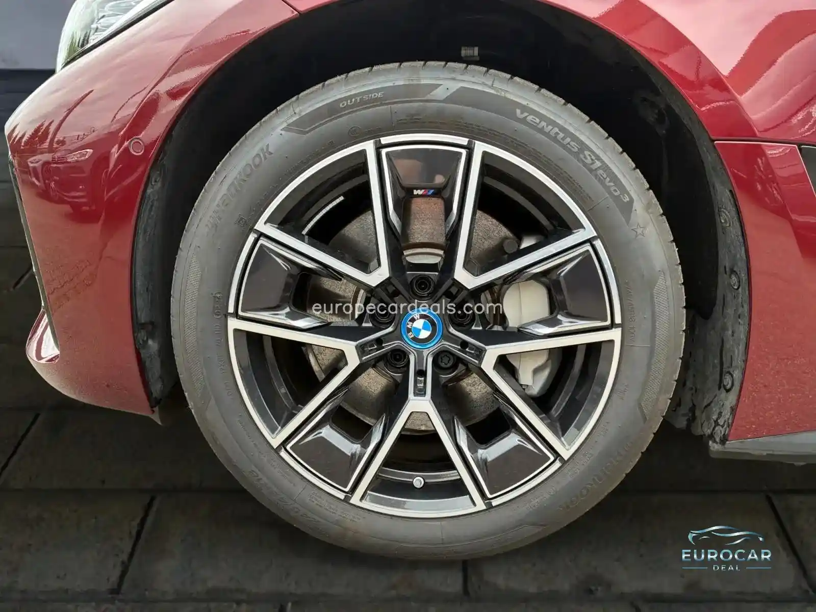 BMW i4