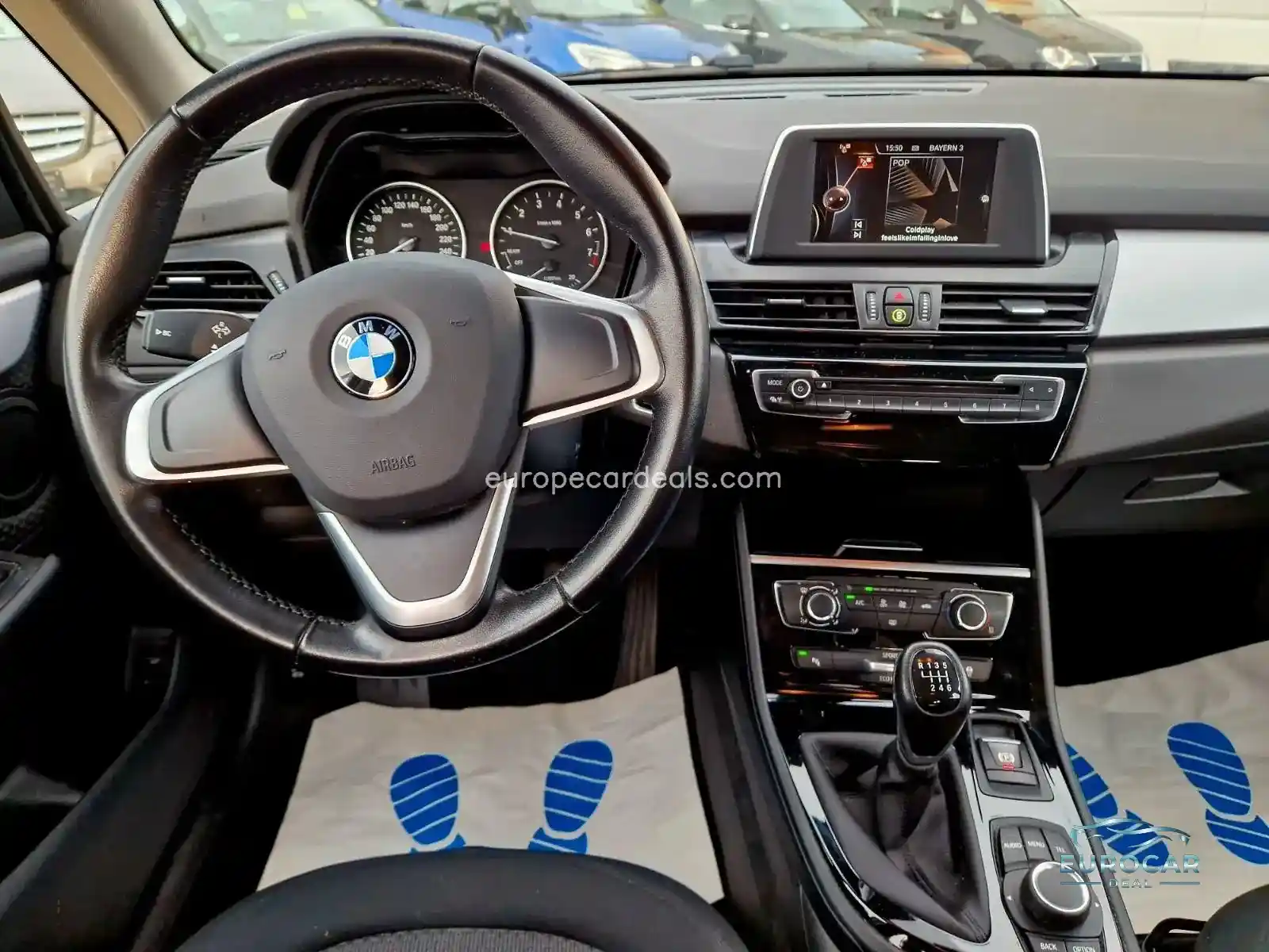 BMW 218