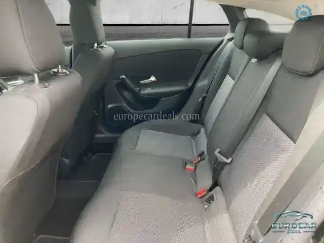 Mercedes-Benz CLA 200 Shooting Brake