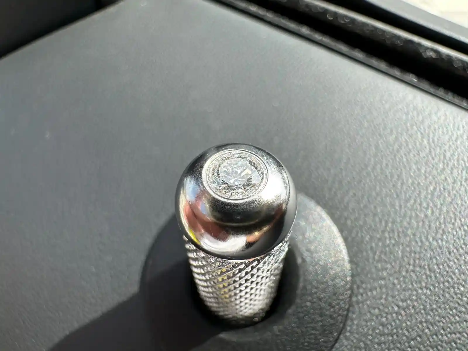 Mercedes-Benz G 500