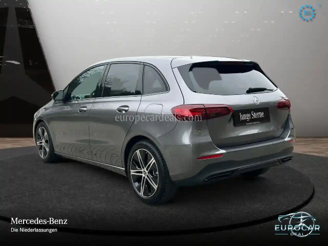 Mercedes-Benz B 220