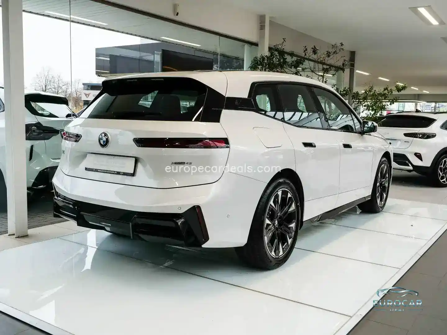 BMW iX