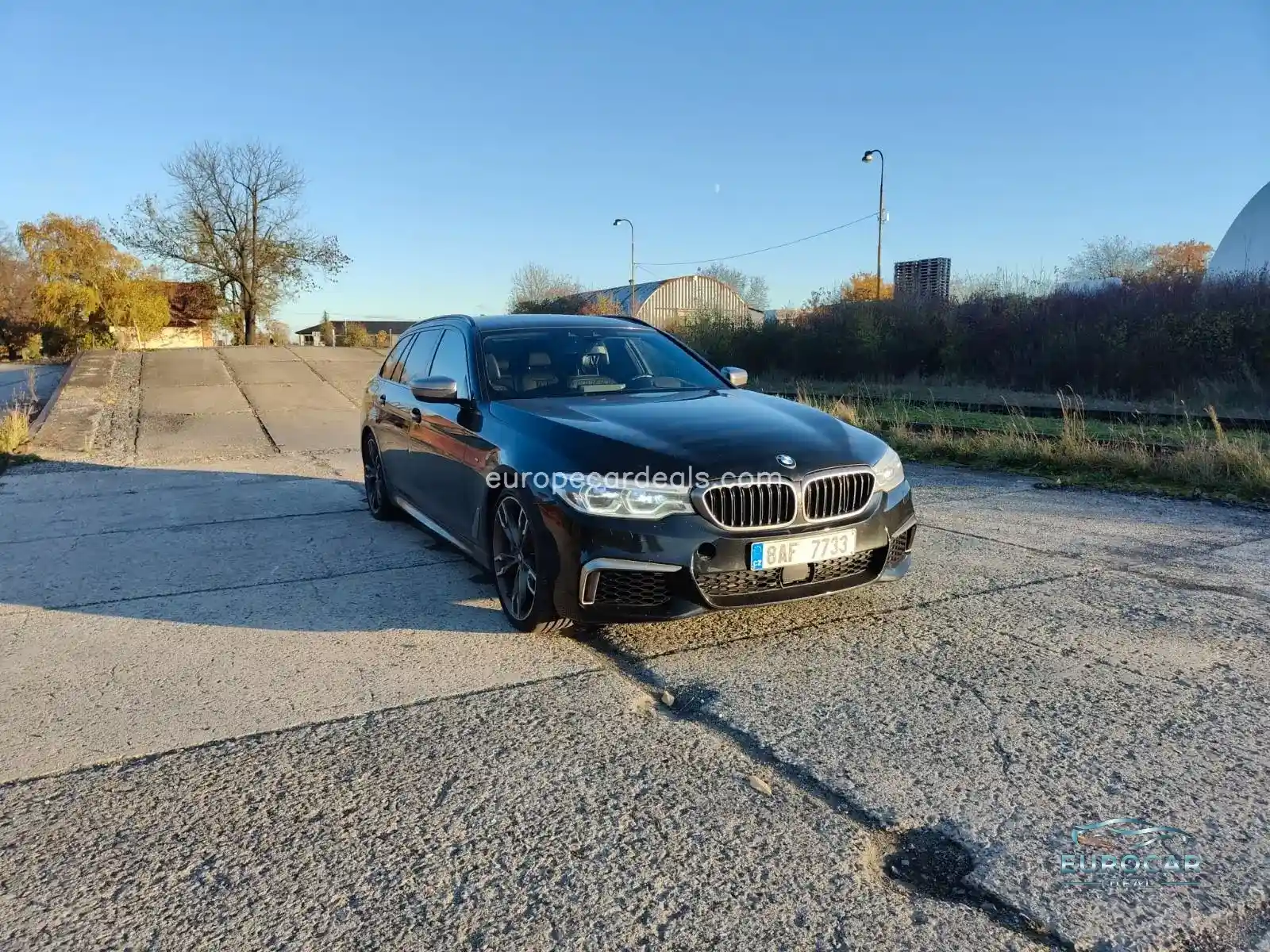 BMW M550