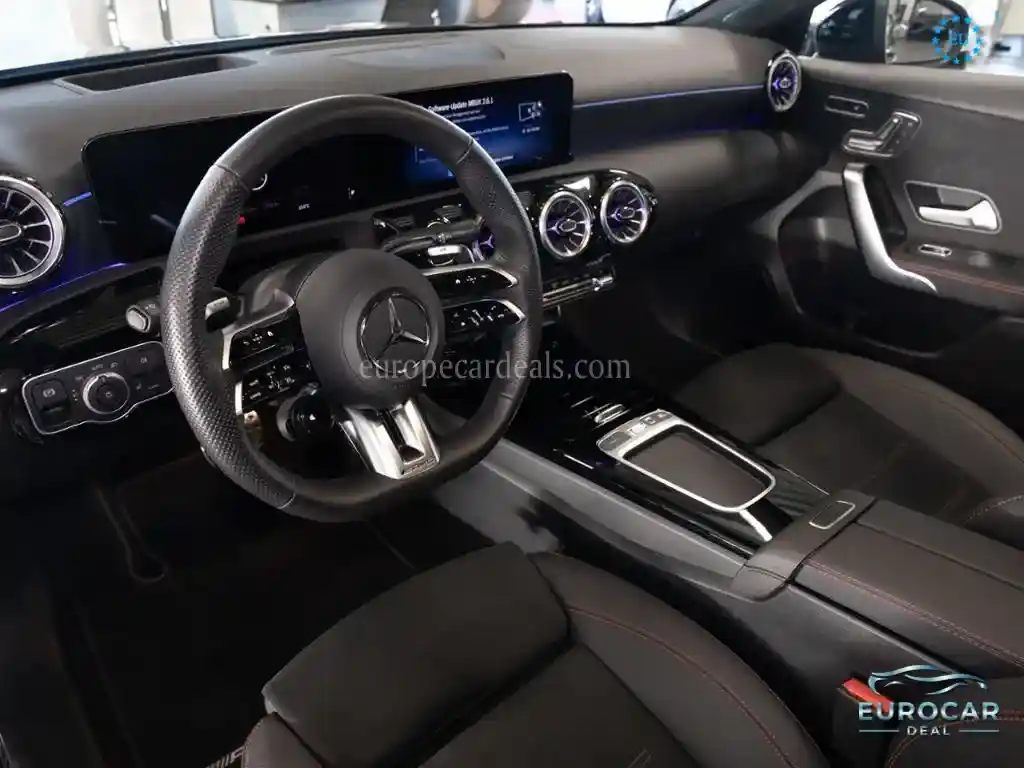 Mercedes-Benz A 35 AMG