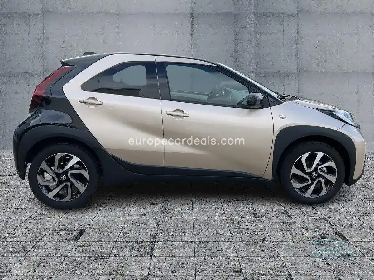 Toyota Aygo (X)