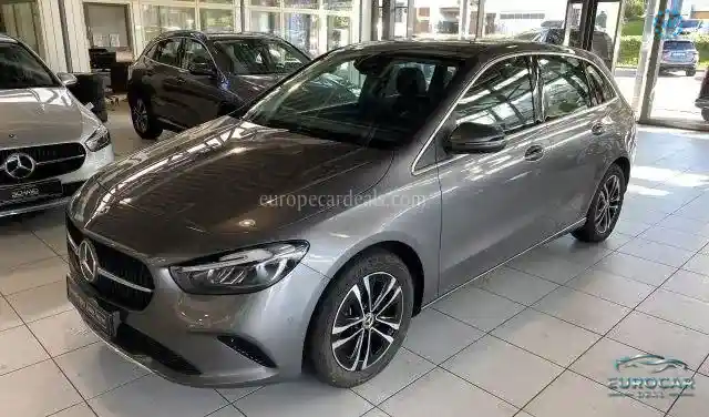 Mercedes-Benz B 250