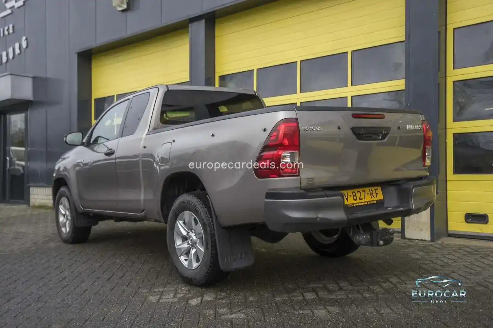 Toyota Hilux