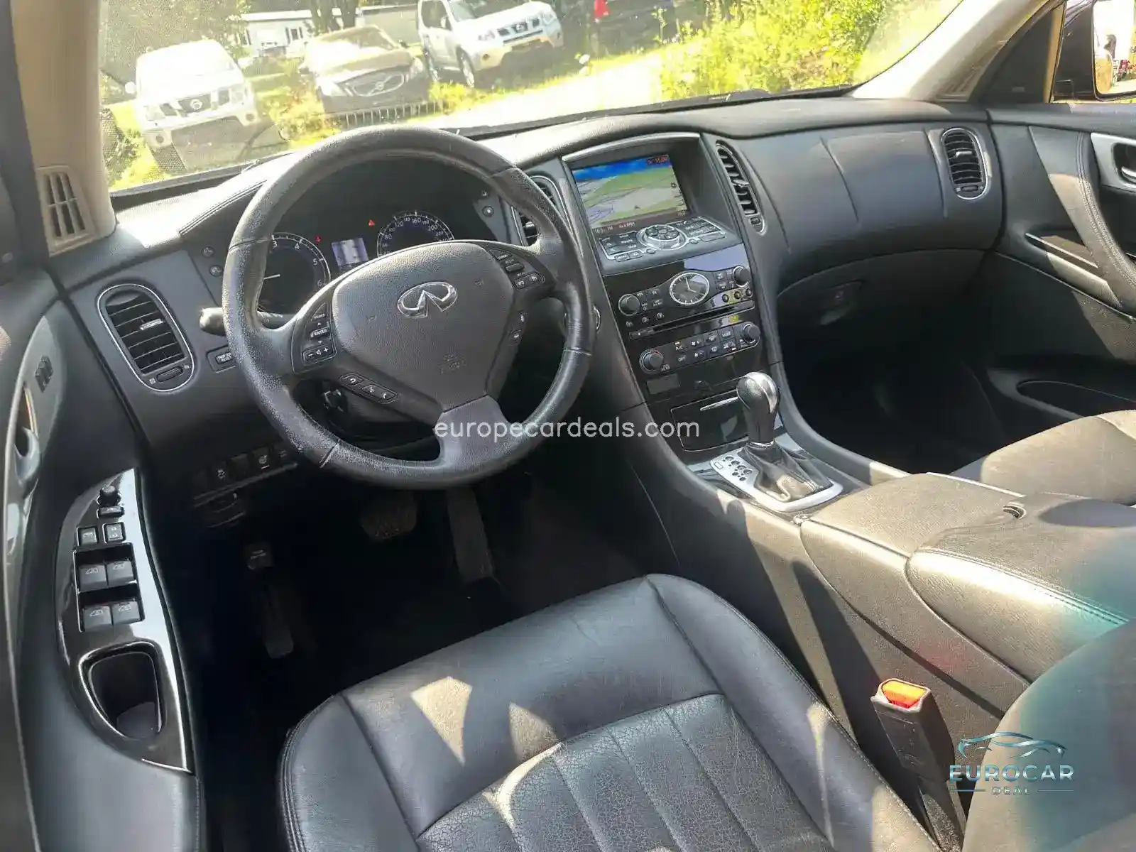 Infiniti QX50