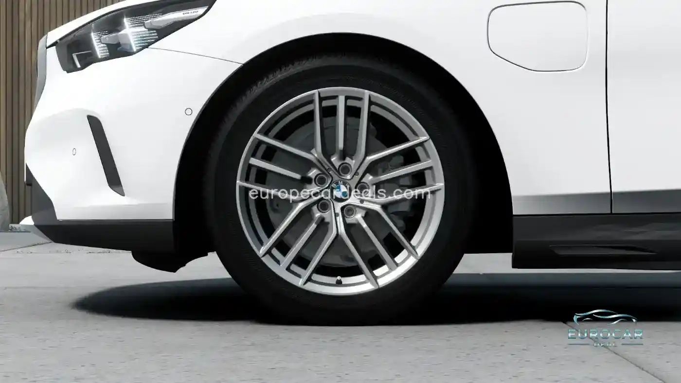 BMW 550