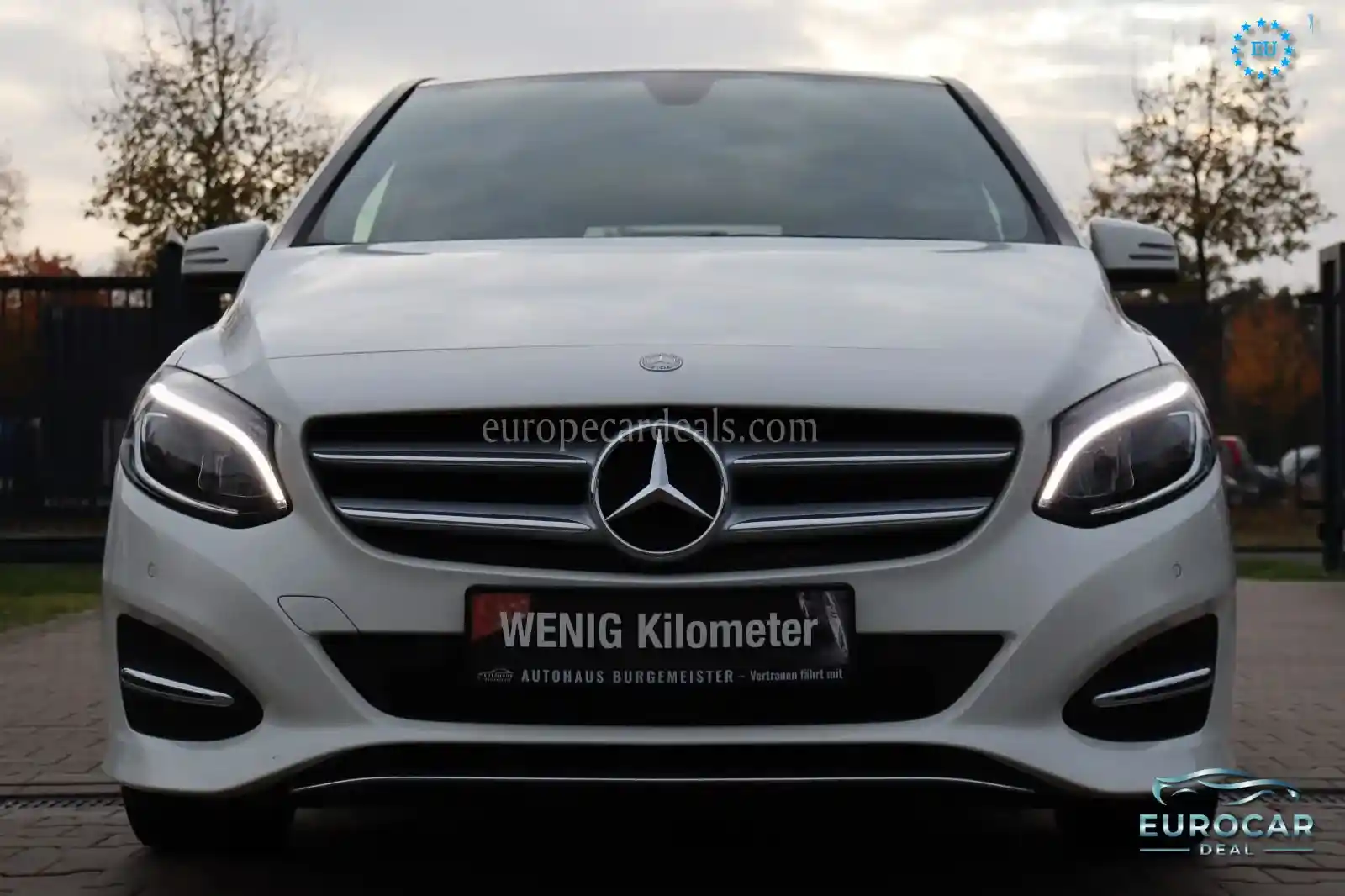 Mercedes-Benz B 180