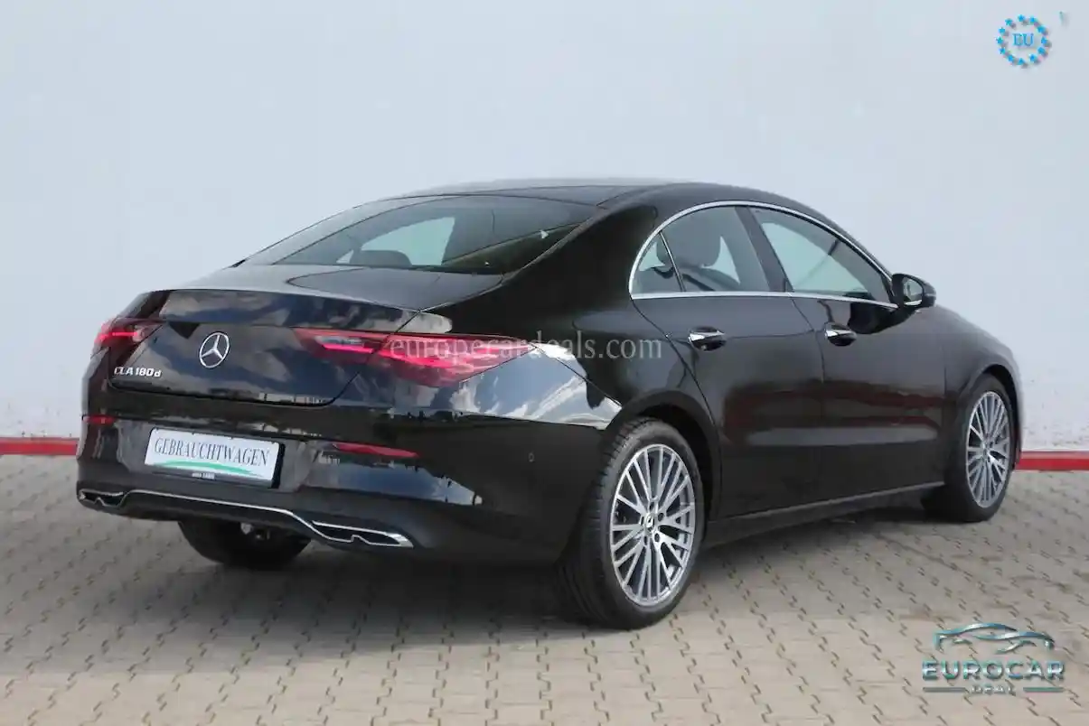 Mercedes-Benz CLA 180