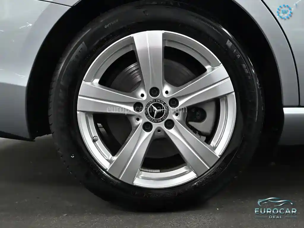 Mercedes-Benz C 400