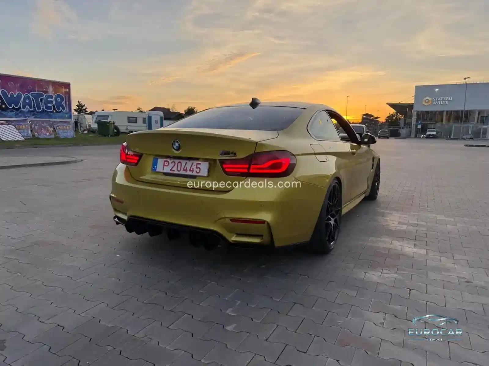 BMW M4