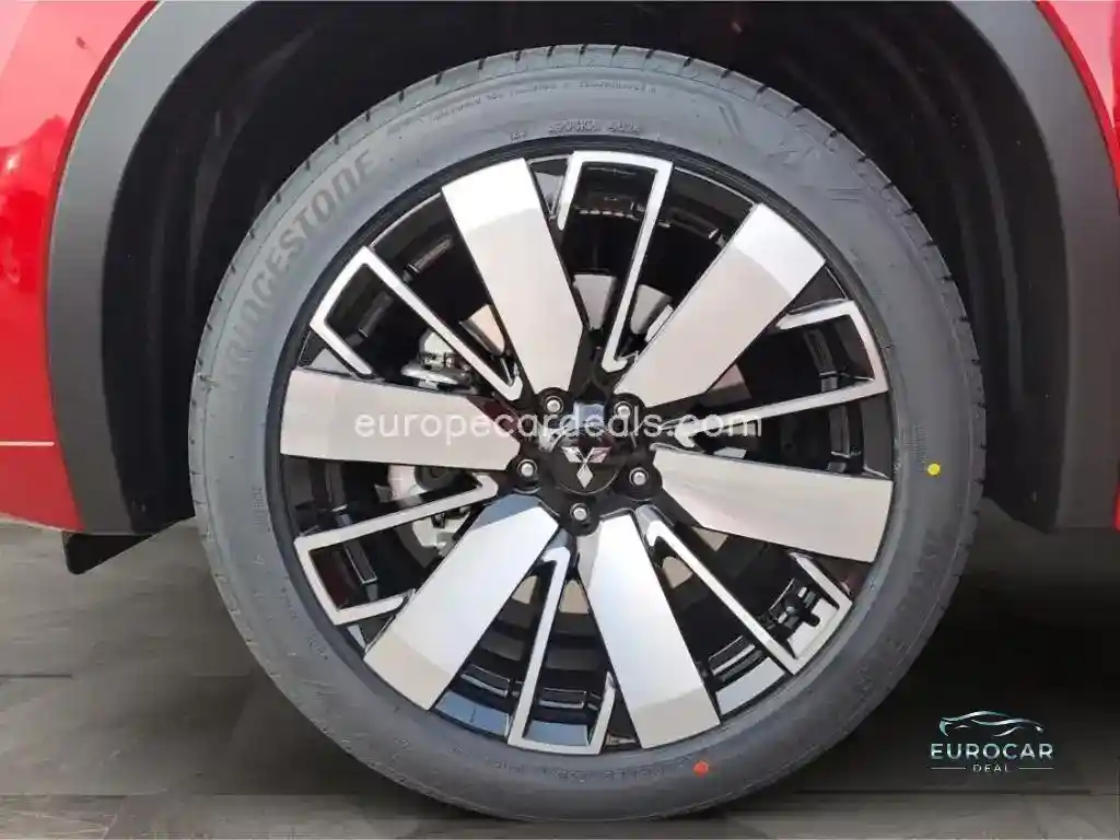Mitsubishi Plug-in Hybrid Outlander