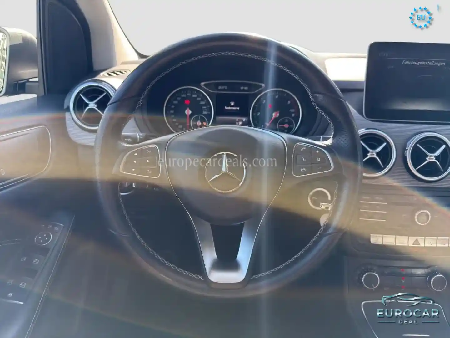 Mercedes-Benz B 200