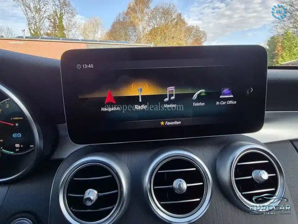 Mercedes-Benz C 300