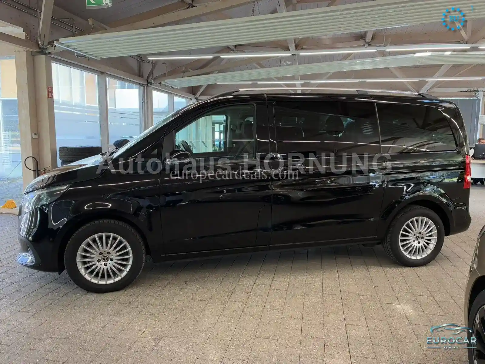 Mercedes-Benz V 250