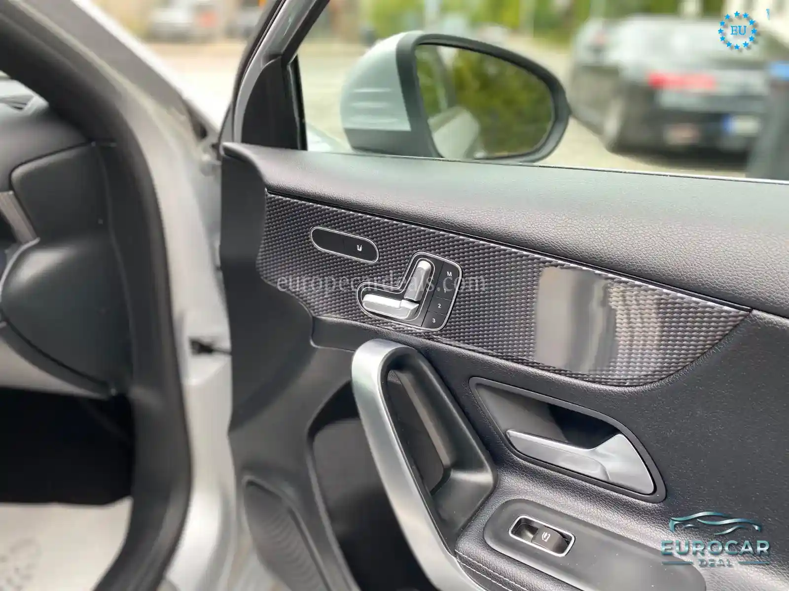 Mercedes-Benz A 220