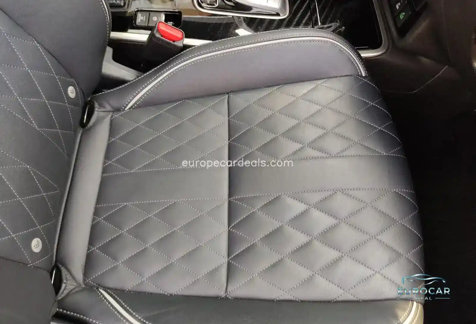 Mitsubishi Plug-in Hybrid Outlander