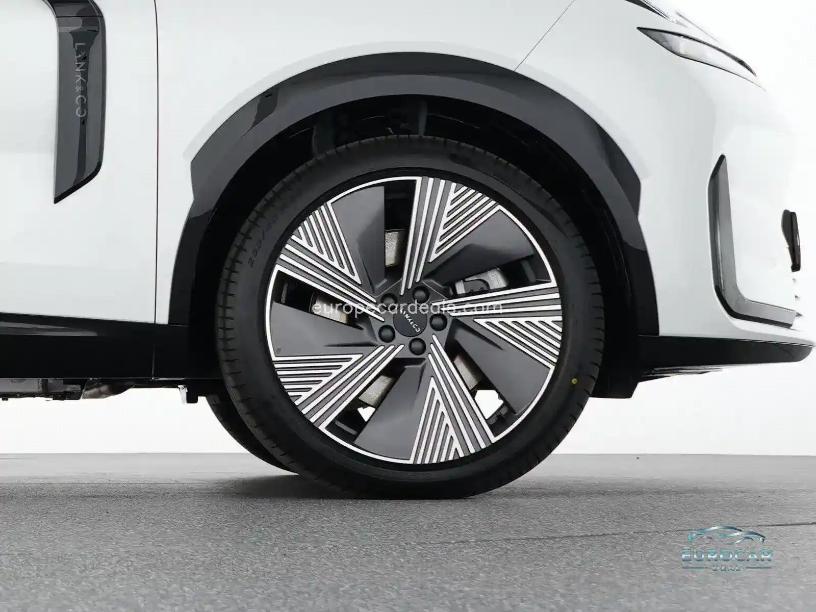 Lynk&Co 08