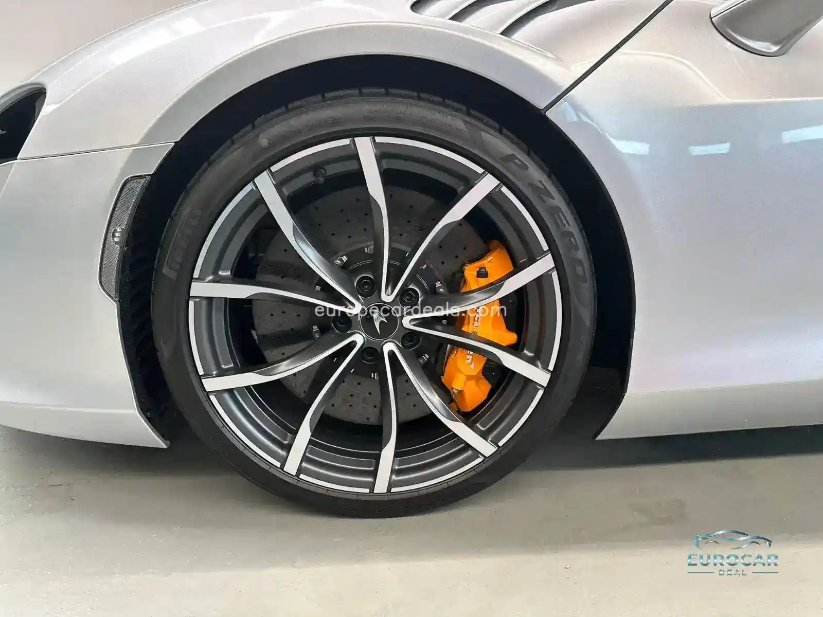 McLaren Artura