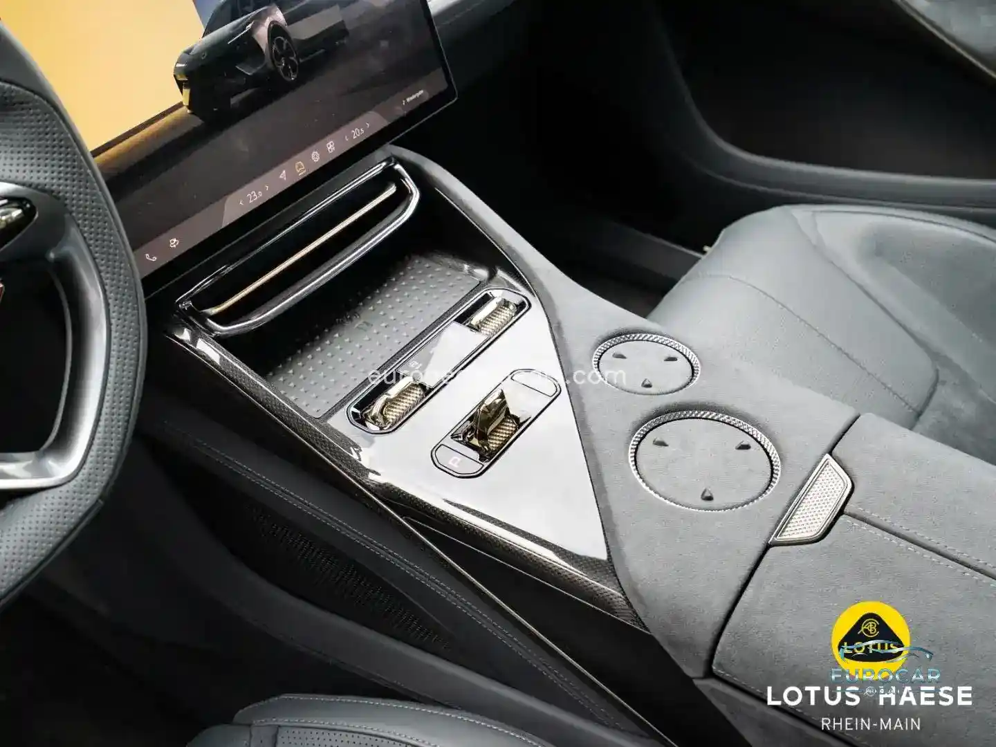 Lotus Eletre