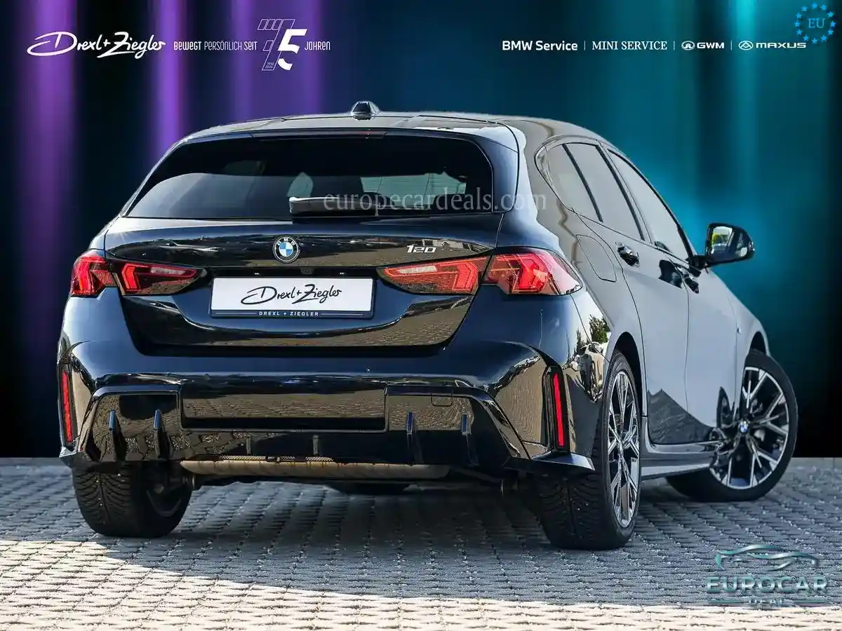 BMW 120