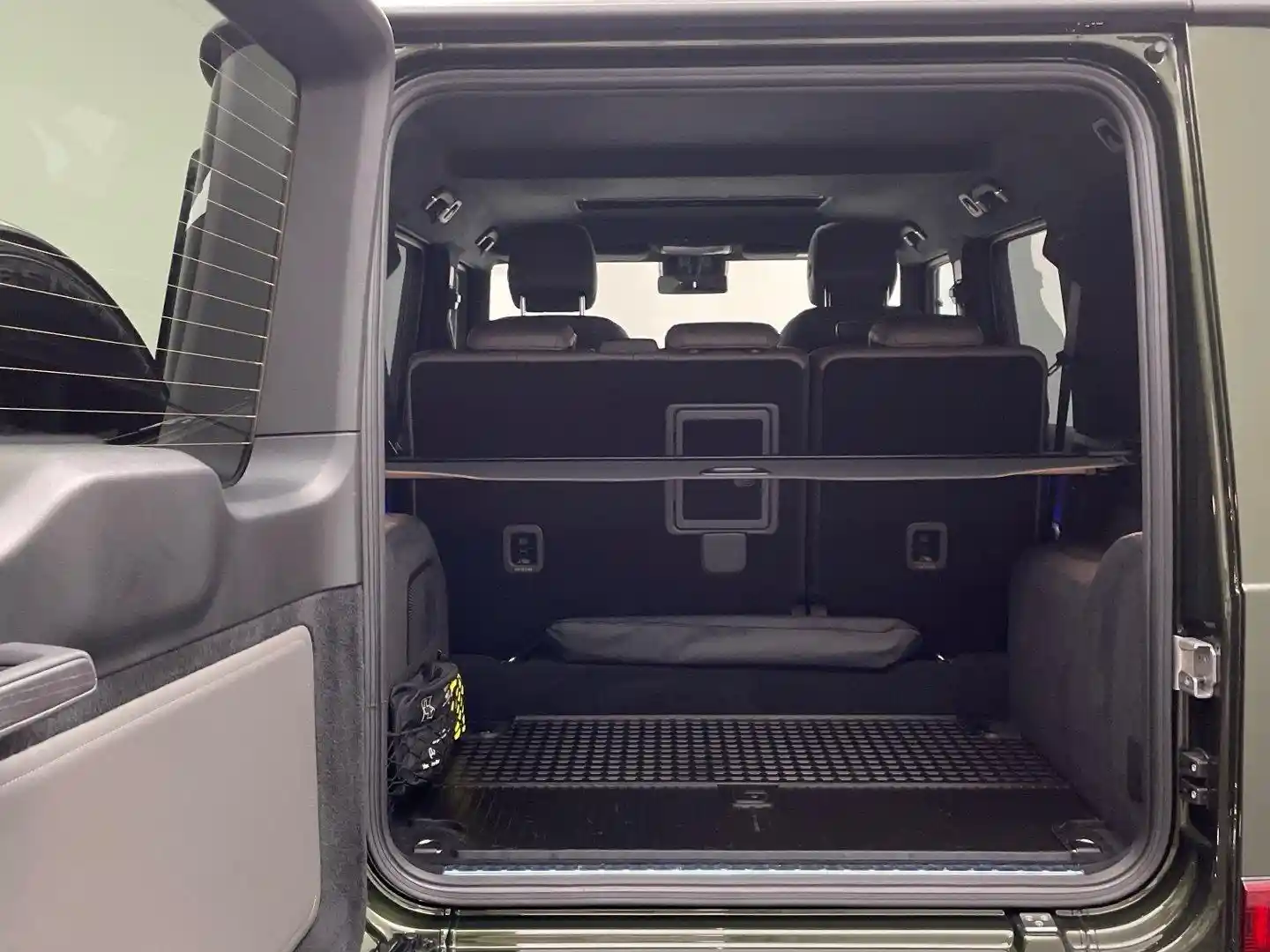 Mercedes-Benz G 500