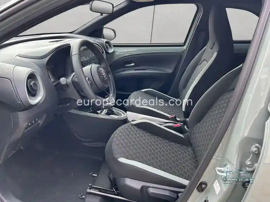 Toyota Aygo (X)