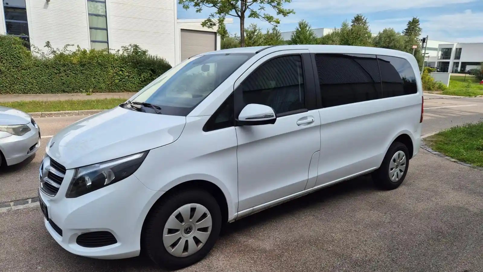 Mercedes-Benz V 200