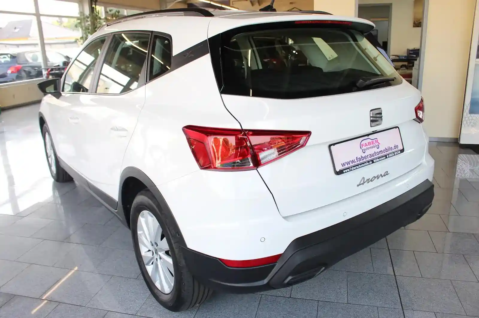 Seat Arona