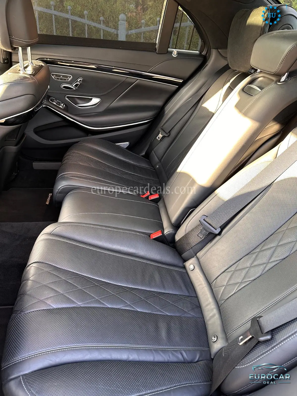 Mercedes-Benz S 560