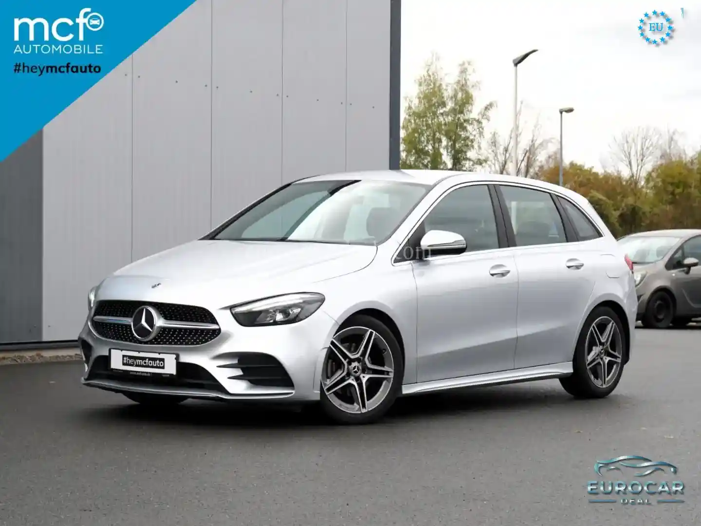Mercedes-Benz B 180