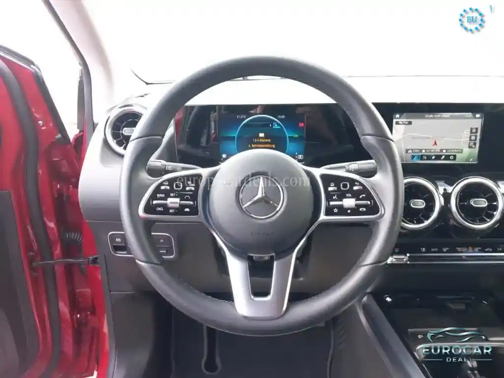 Mercedes-Benz B 200