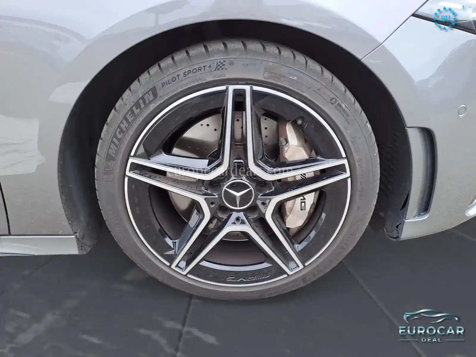 Mercedes-Benz A 35 AMG